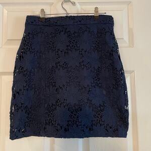 Lulu’s size Large floral crochet lace overlay mini skirt
